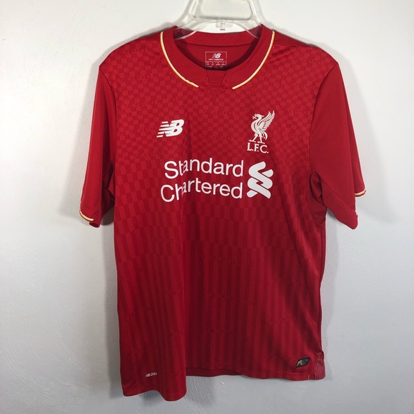 Liverpool soccer jersey - Picture 1 of 3